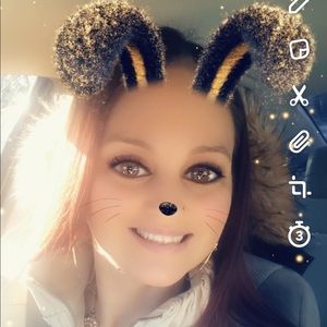 Meet your Posher, Lynette